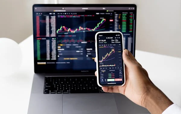tradelines in stock market
